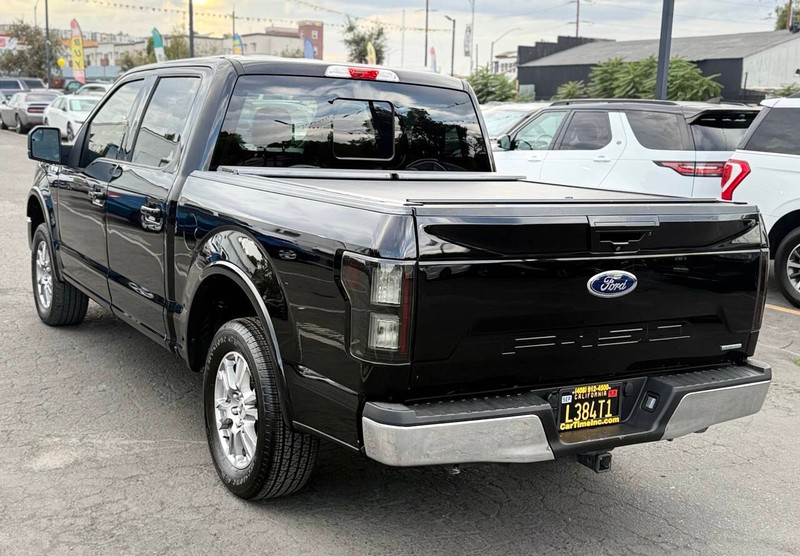 Ford F-150 Vehicle Full-screen Gallery Image 06