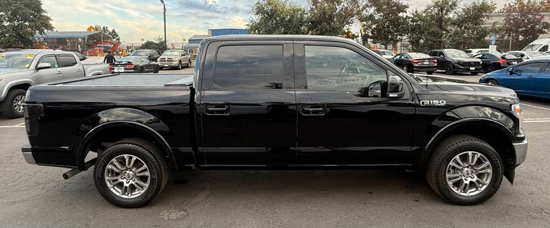 Ford F-150 Vehicle Full-screen Gallery Image 08