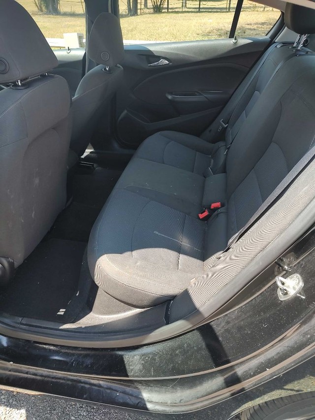 Chevrolet CRUZE Vehicle Full-screen Gallery Image 06