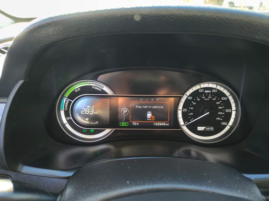 Kia Niro Vehicle Full-screen Gallery Image 07