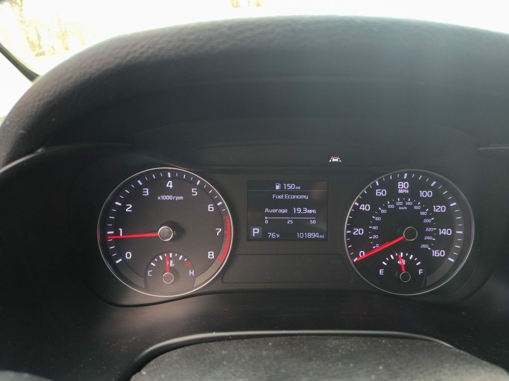 Kia Forte Vehicle Full-screen Gallery Image 08