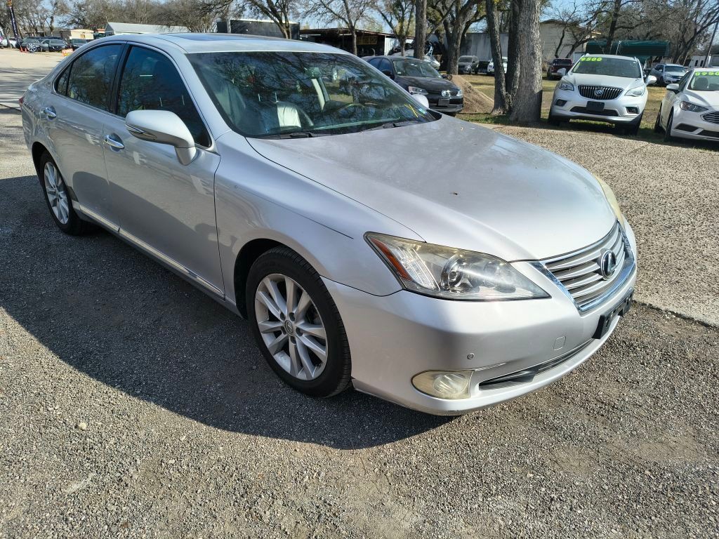 Lexus ES 350 Vehicle Full-screen Gallery Image 02