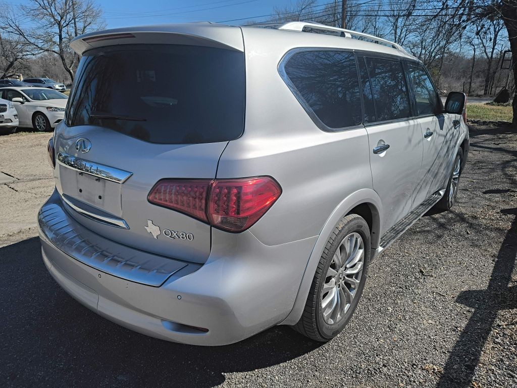 INFINITI QX80 Vehicle Full-screen Gallery Image 04