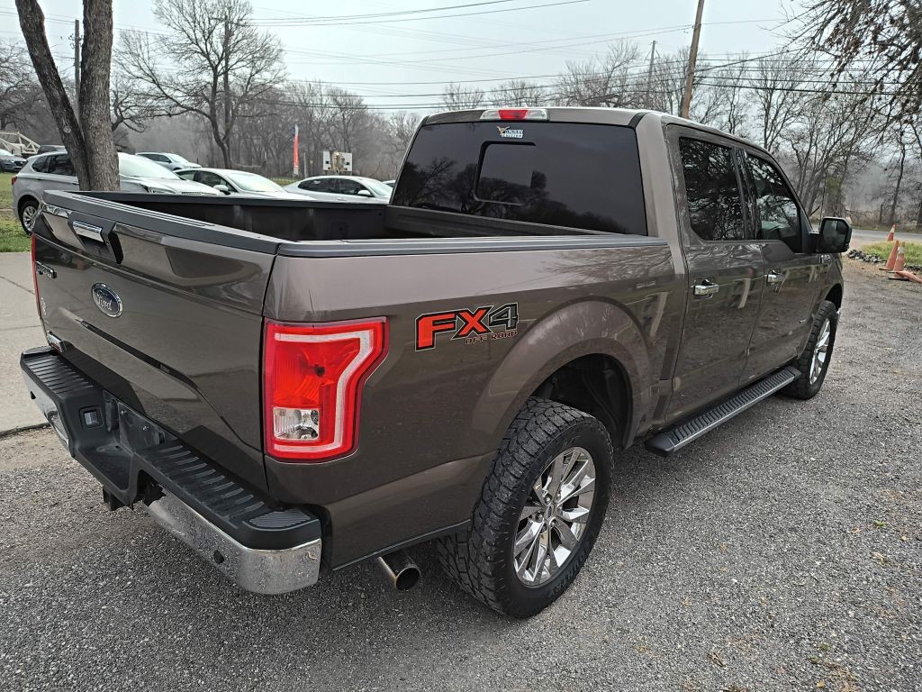 Ford F-150 Vehicle Full-screen Gallery Image 03