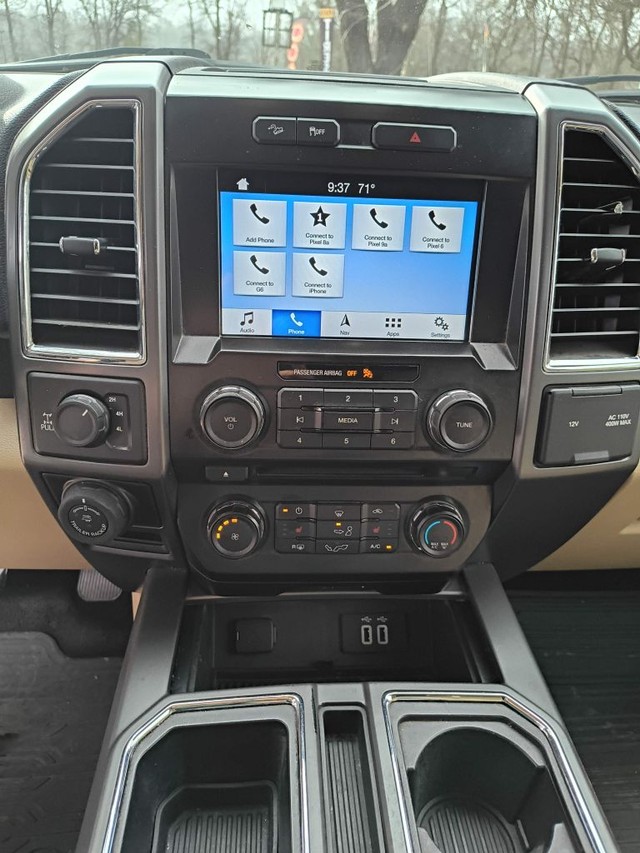 Ford F-150 Vehicle Full-screen Gallery Image 07