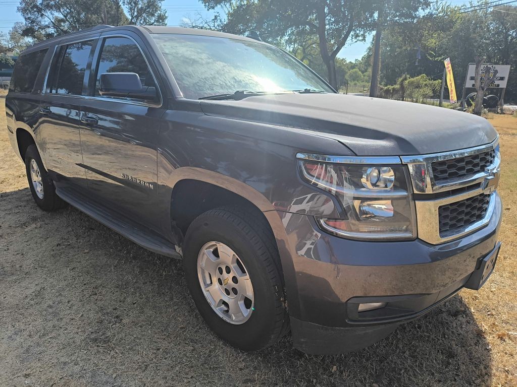 Chevrolet Suburban Vehicle Full-screen Gallery Image 02