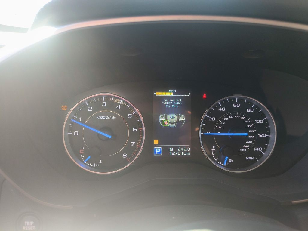 Subaru Ascent Vehicle Full-screen Gallery Image 08