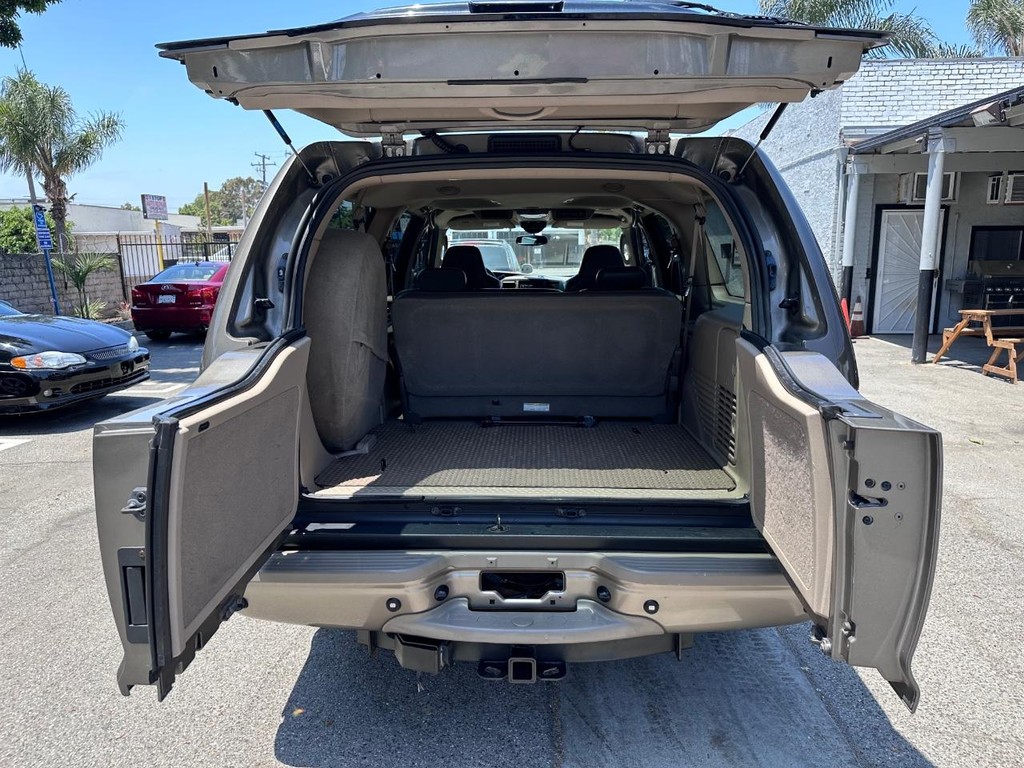 Ford Excursion Vehicle Full-screen Gallery Image 11