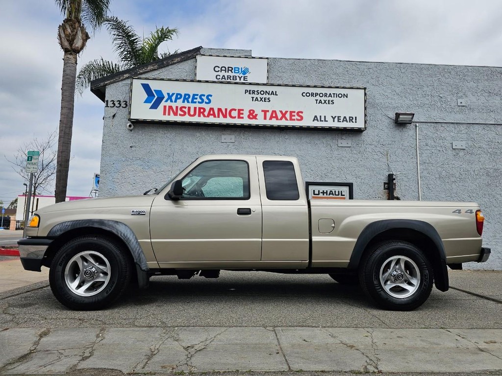 Mazda B-Series Truck Vehicle Full-screen Gallery Image 3