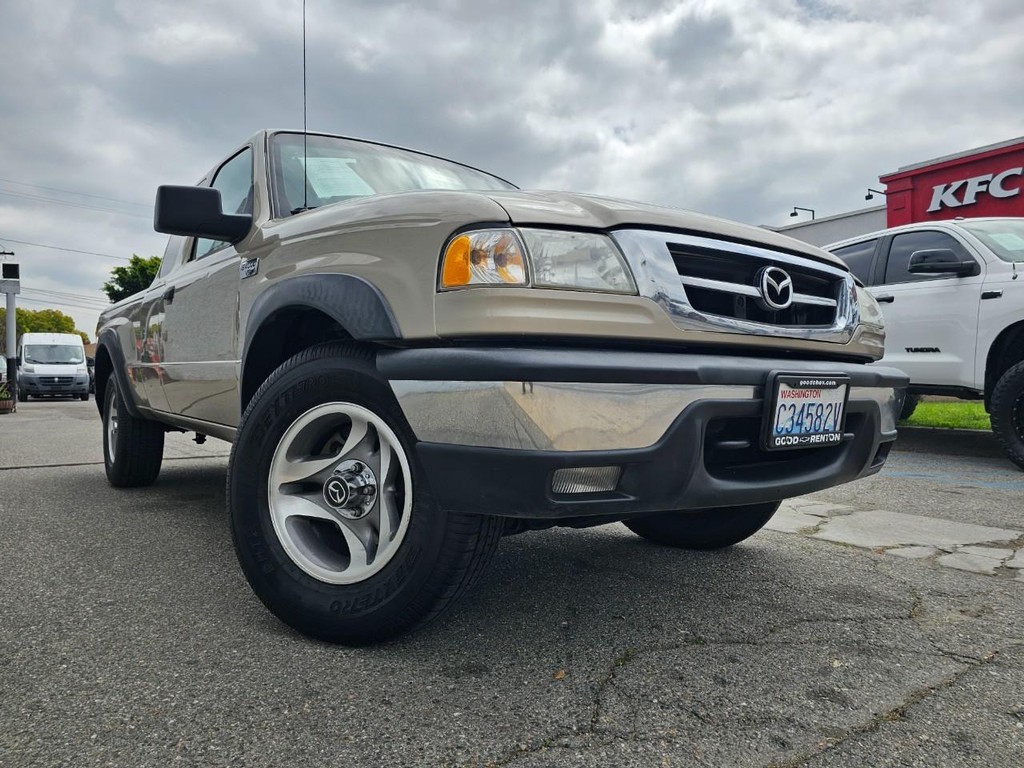 Mazda B-Series Truck Vehicle Full-screen Gallery Image 7