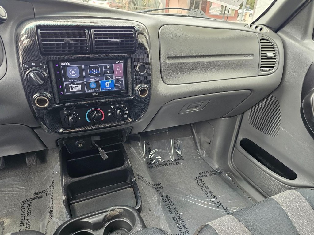 Mazda B-Series Truck Vehicle Full-screen Gallery Image 31