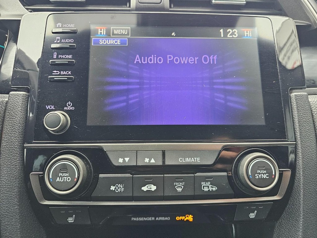 Honda Civic Hatchback Vehicle Full-screen Gallery Image 29