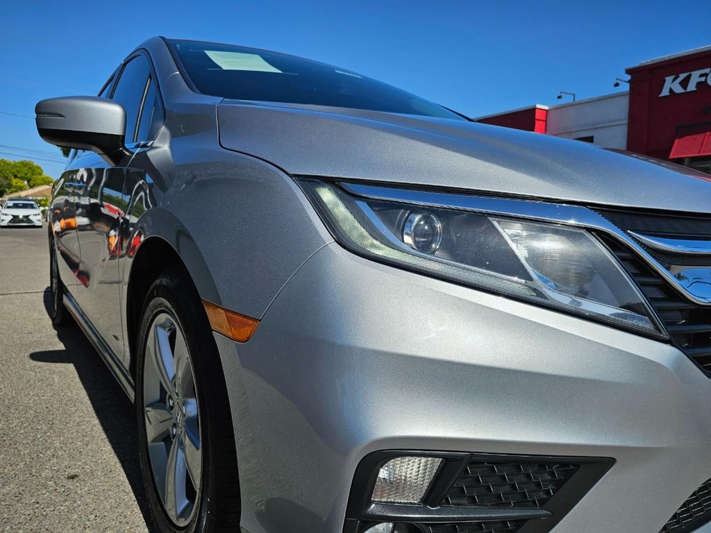 Honda Odyssey Vehicle Full-screen Gallery Image 9
