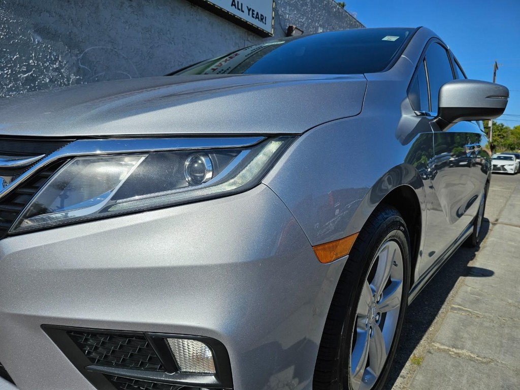 Honda Odyssey Vehicle Full-screen Gallery Image 10