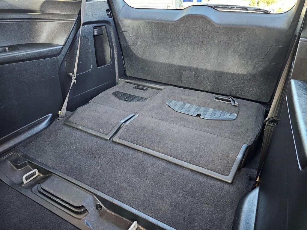 Honda Odyssey Vehicle Full-screen Gallery Image 23