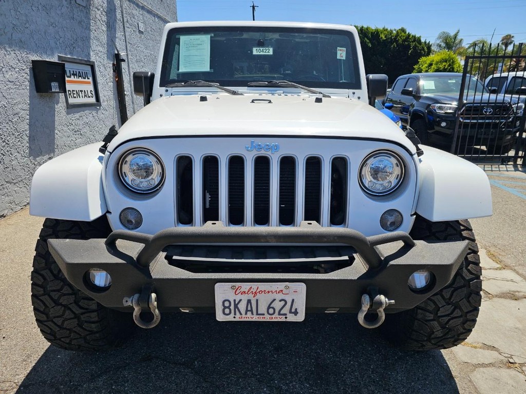 Jeep Wrangler Unlimited Vehicle Full-screen Gallery Image 8