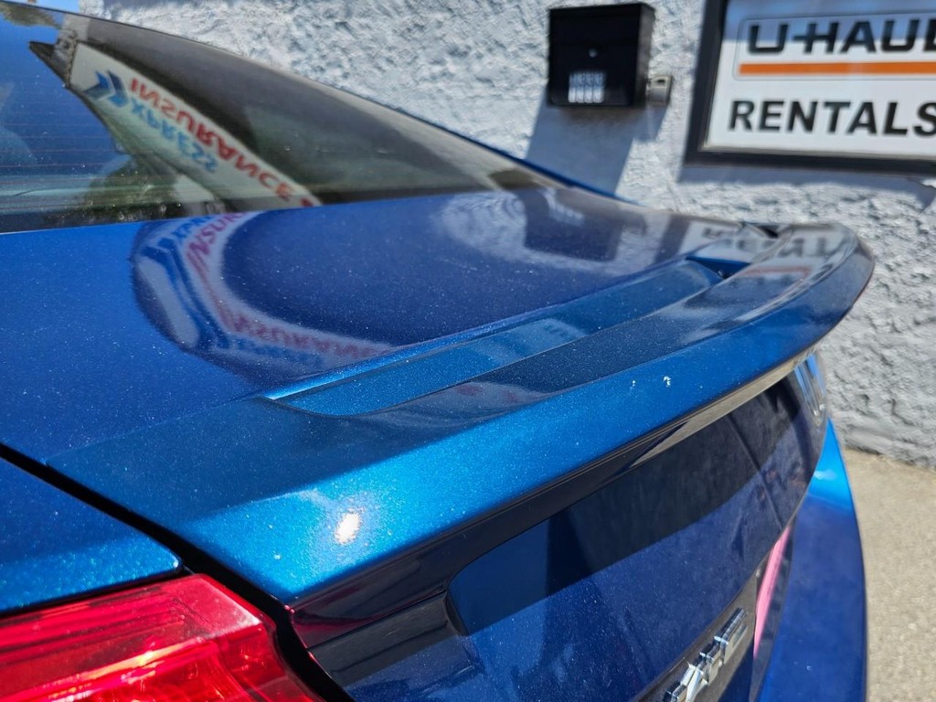 Honda Civic Coupe Vehicle Full-screen Gallery Image 14