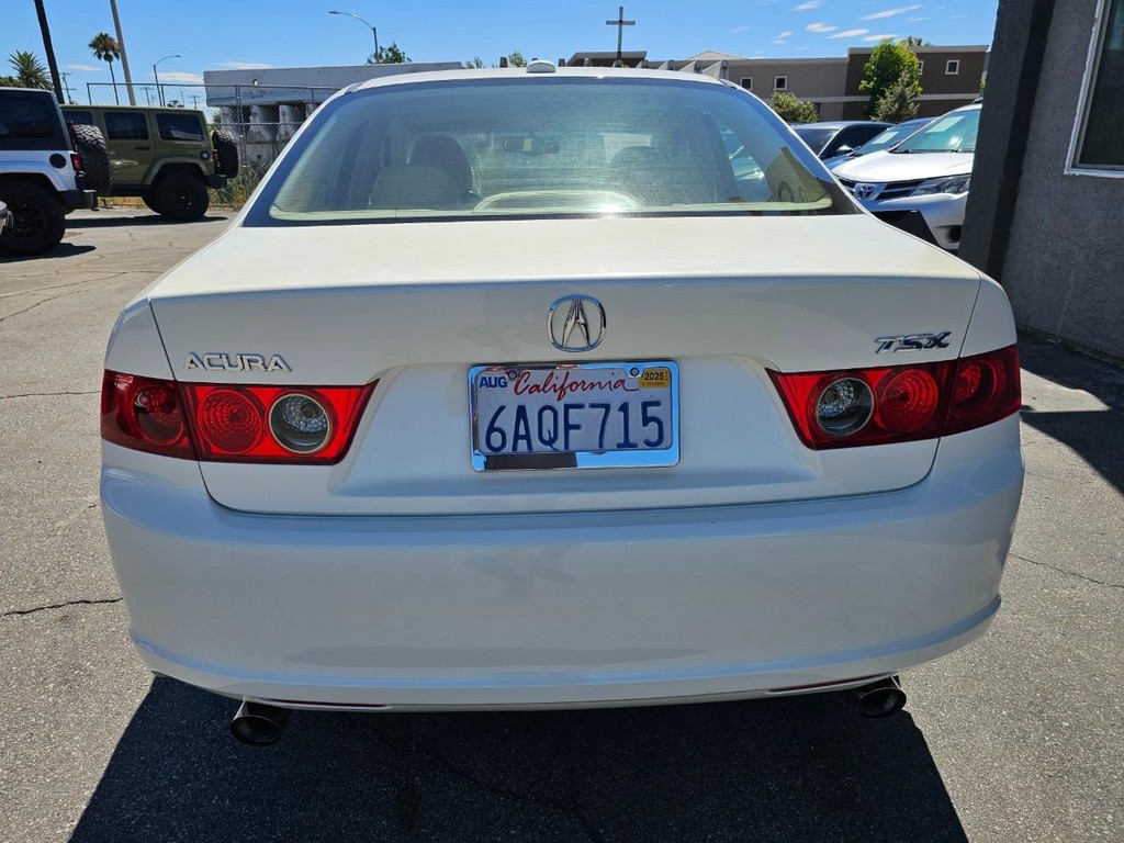 Acura TSX w/Navi Vehicle Full-screen Gallery Image 5