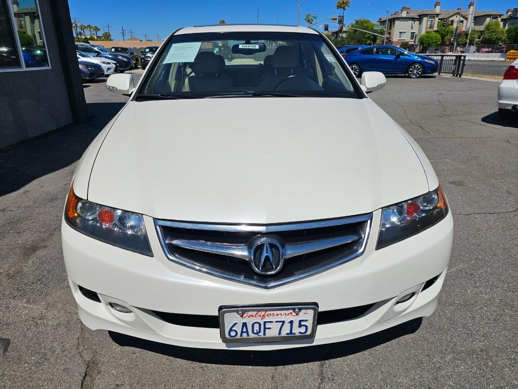 Acura TSX w/Navi Vehicle Full-screen Gallery Image 9