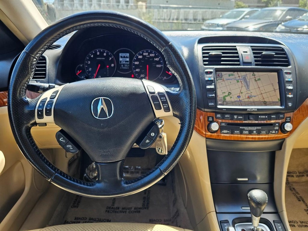 Acura TSX w/Navi Vehicle Full-screen Gallery Image 26