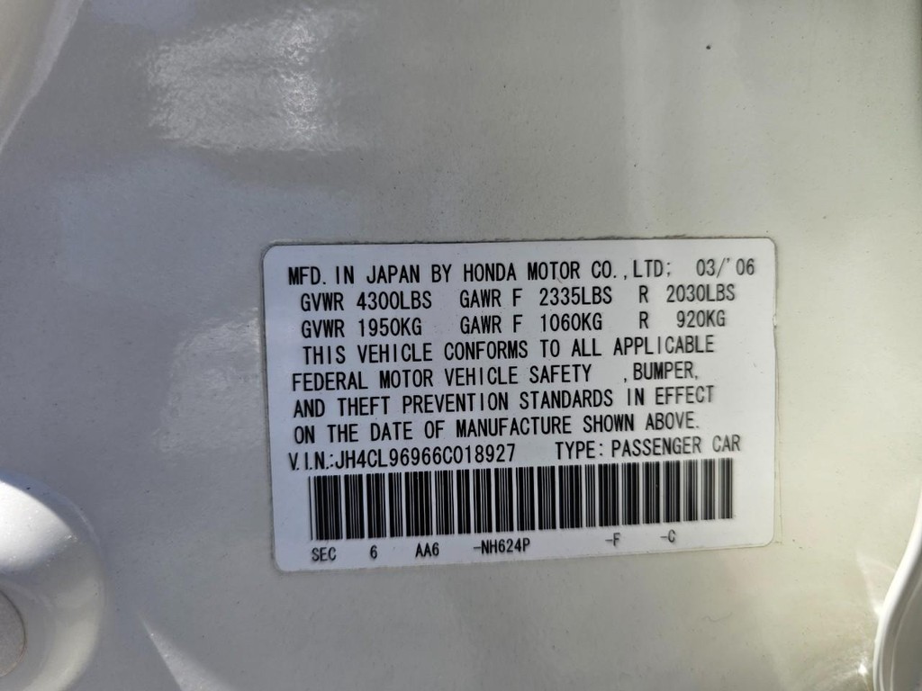 Acura TSX w/Navi Vehicle Full-screen Gallery Image 38