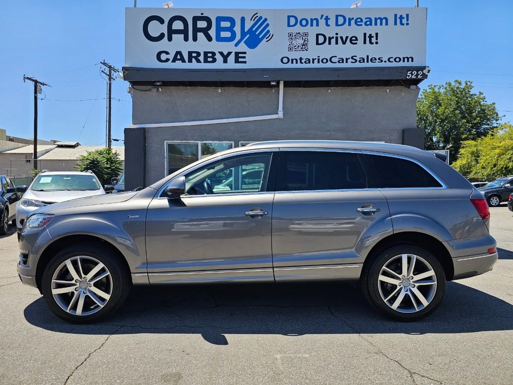 Audi Q7 Vehicle Full-screen Gallery Image 3