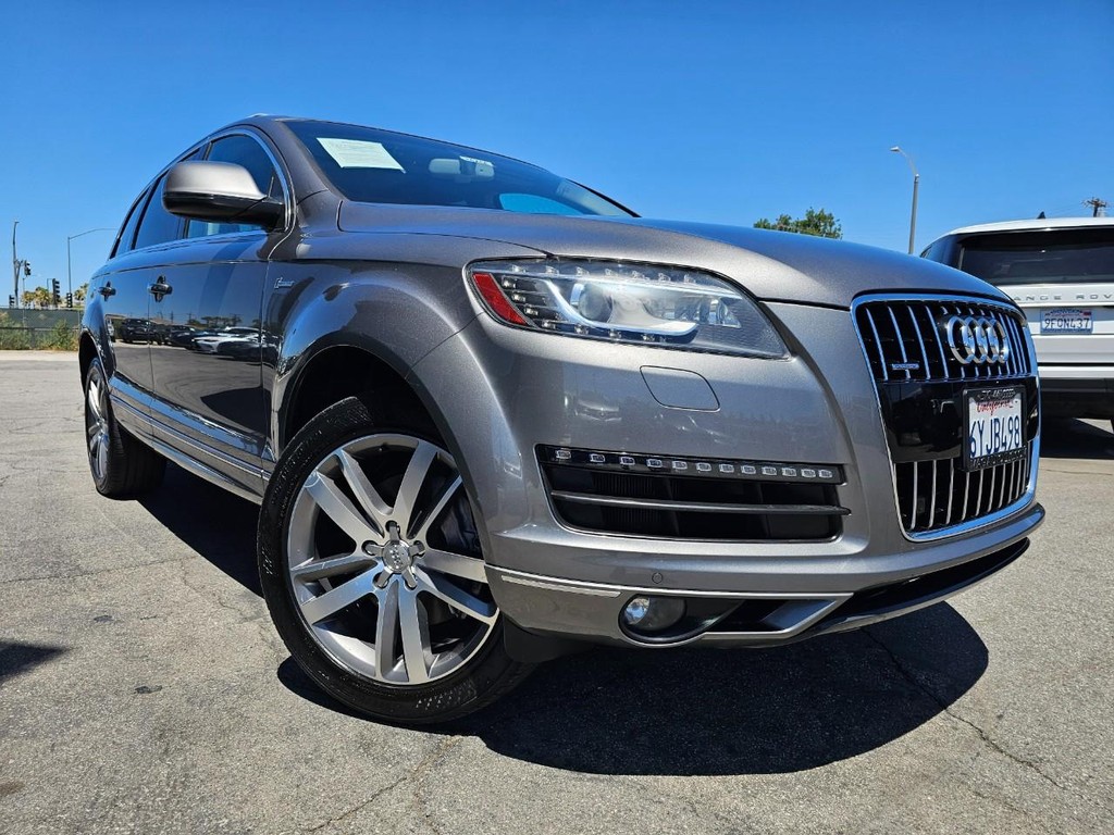 Audi Q7 Vehicle Full-screen Gallery Image 8