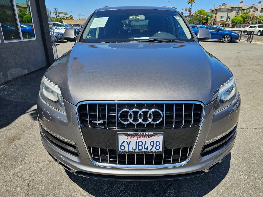 Audi Q7 Vehicle Full-screen Gallery Image 9