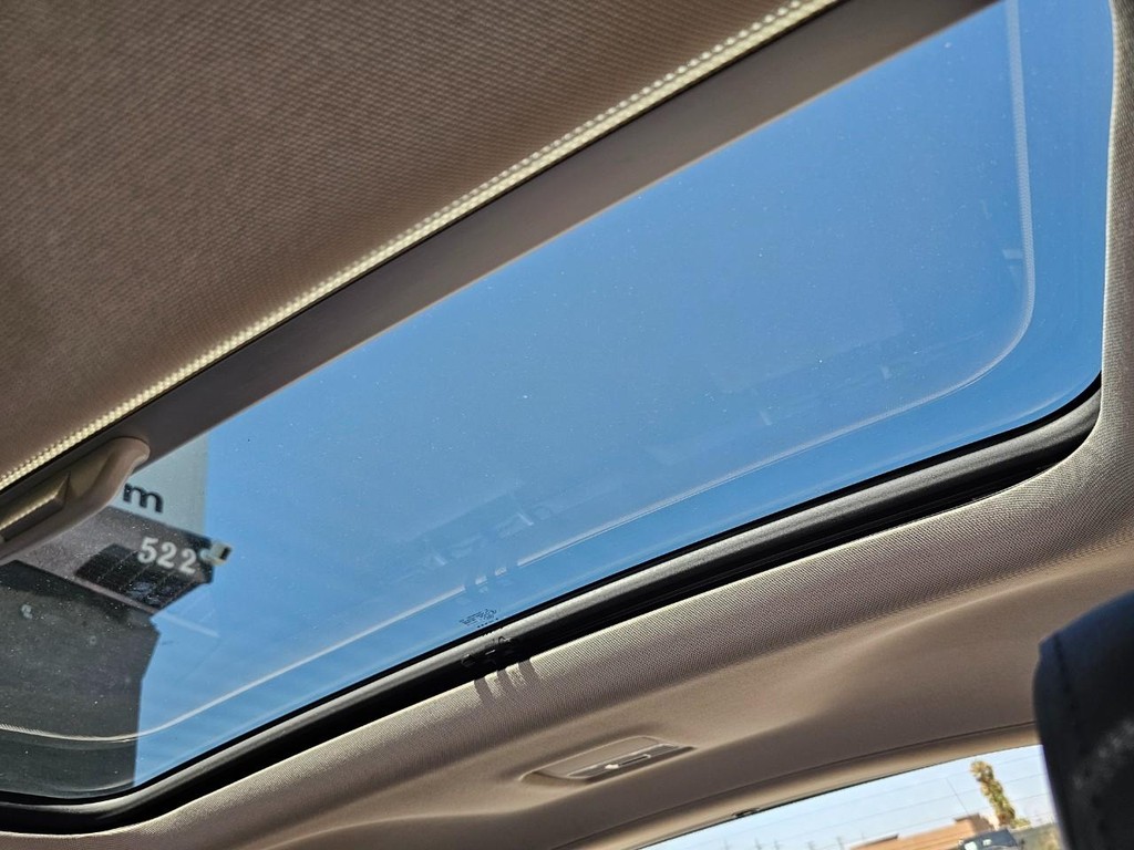 Audi Q7 Vehicle Full-screen Gallery Image 42