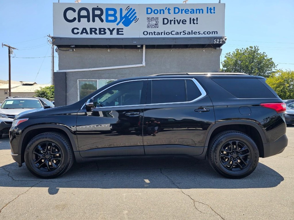 Chevrolet Traverse Vehicle Full-screen Gallery Image 3