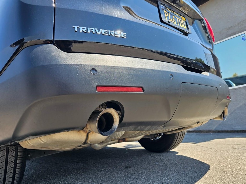 Chevrolet Traverse Vehicle Full-screen Gallery Image 15