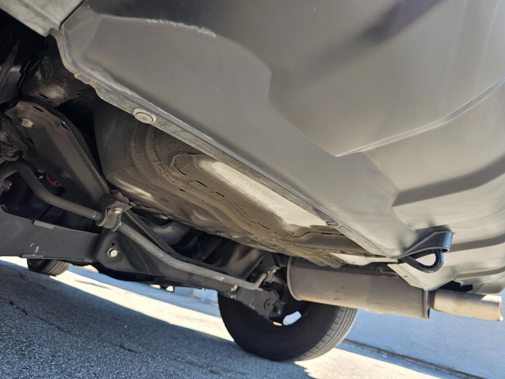 Honda CR-V Vehicle Full-screen Gallery Image 14