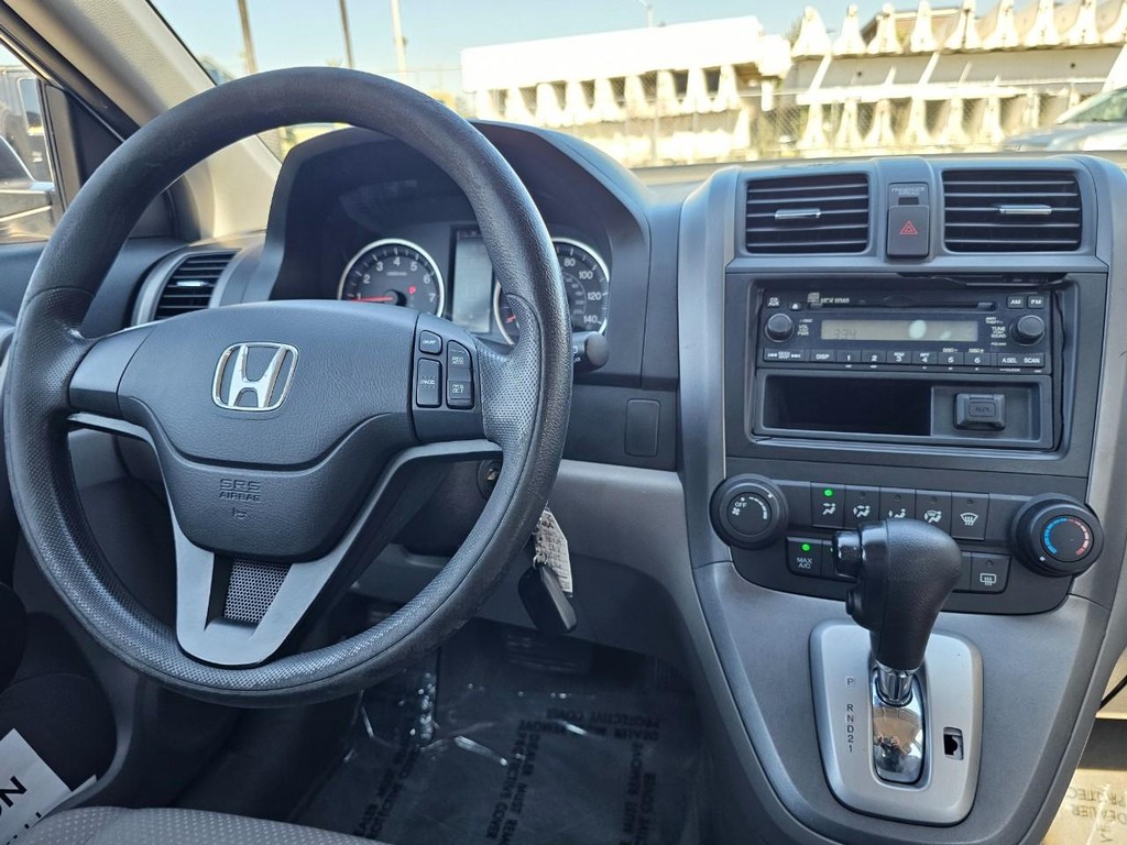 Honda CR-V Vehicle Full-screen Gallery Image 25
