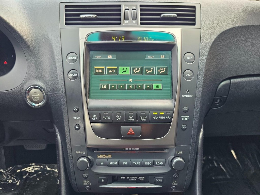 Lexus GS 300 Vehicle Full-screen Gallery Image 31