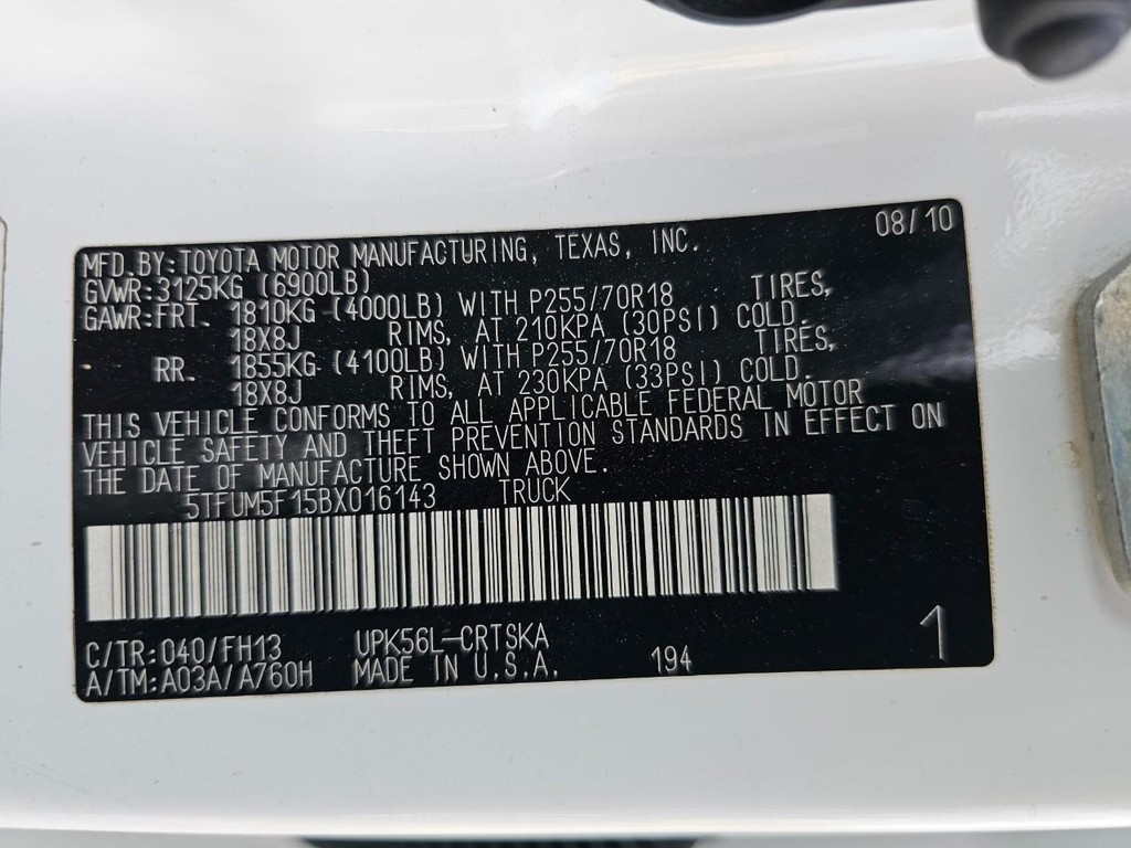 Toyota Tundra 4WD Truck Vehicle Full-screen Gallery Image 41