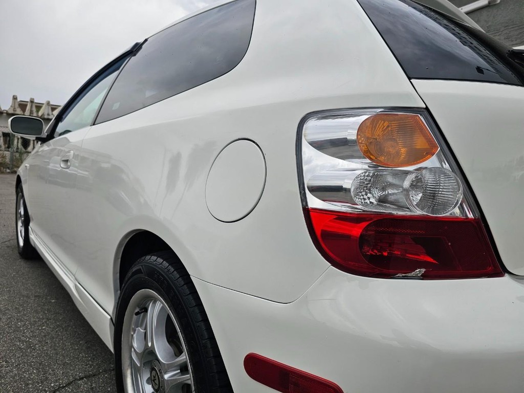 Honda Civic Si Vehicle Full-screen Gallery Image 12