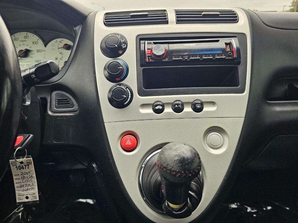 Honda Civic Si Vehicle Full-screen Gallery Image 27