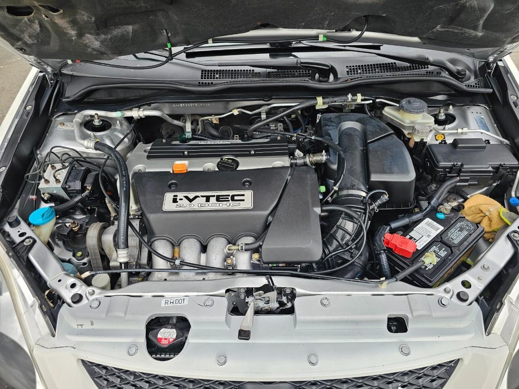 Honda Civic Si Vehicle Full-screen Gallery Image 32