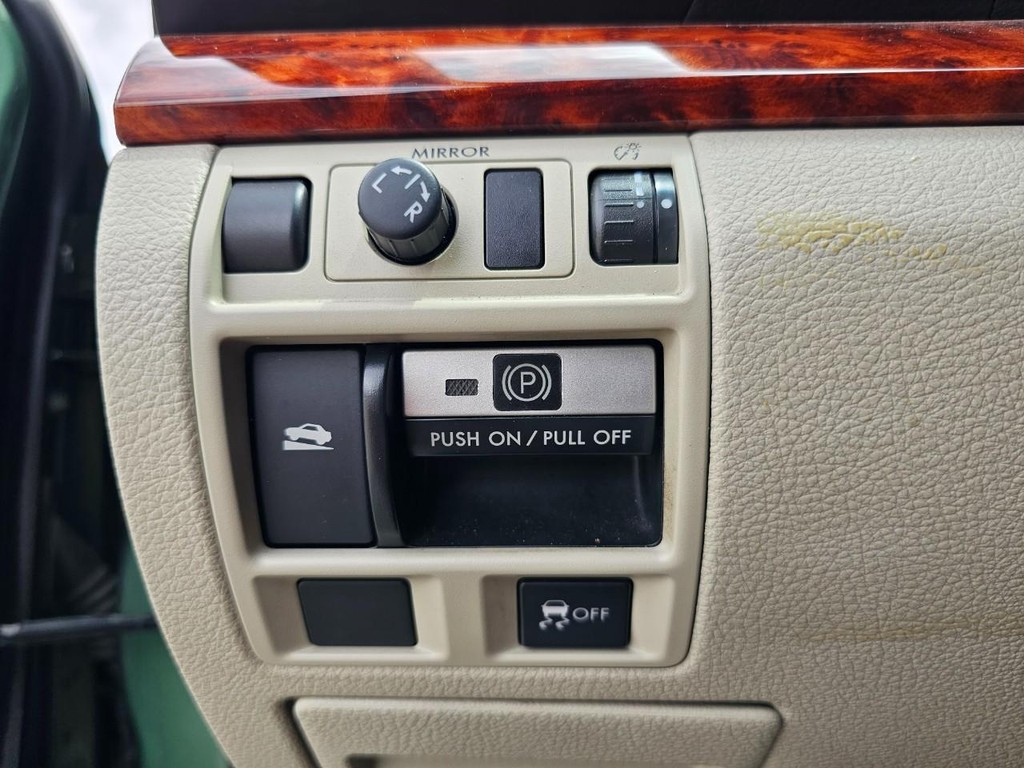 Subaru Outback Vehicle Full-screen Gallery Image 22