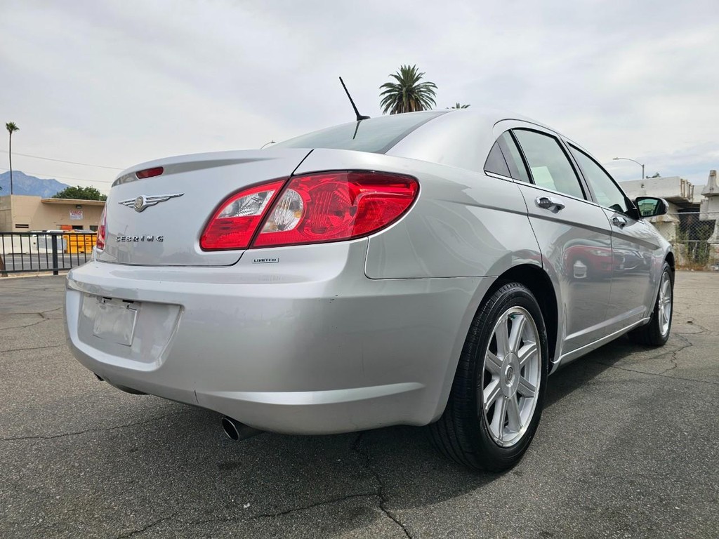 Chrysler Sebring Vehicle Full-screen Gallery Image 06