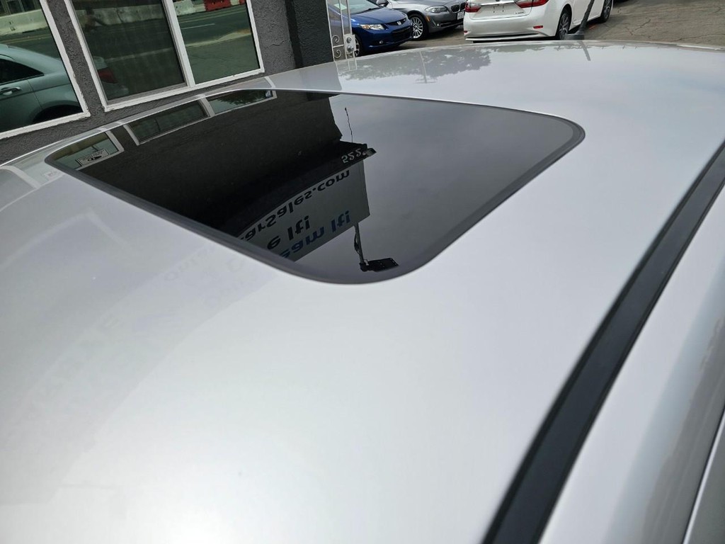 Chrysler Sebring Vehicle Full-screen Gallery Image 16