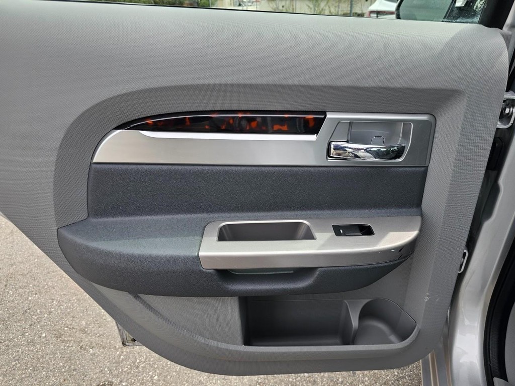 Chrysler Sebring Vehicle Full-screen Gallery Image 23