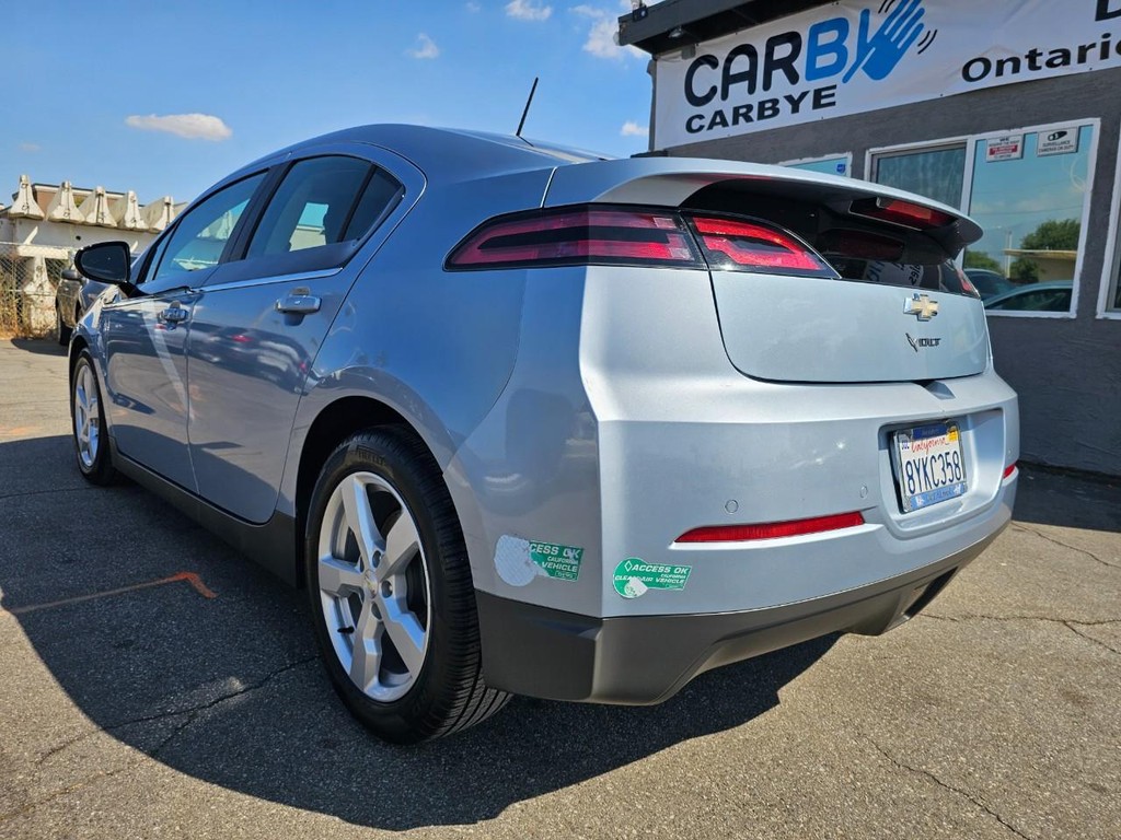 Chevrolet Volt Vehicle Full-screen Gallery Image 4