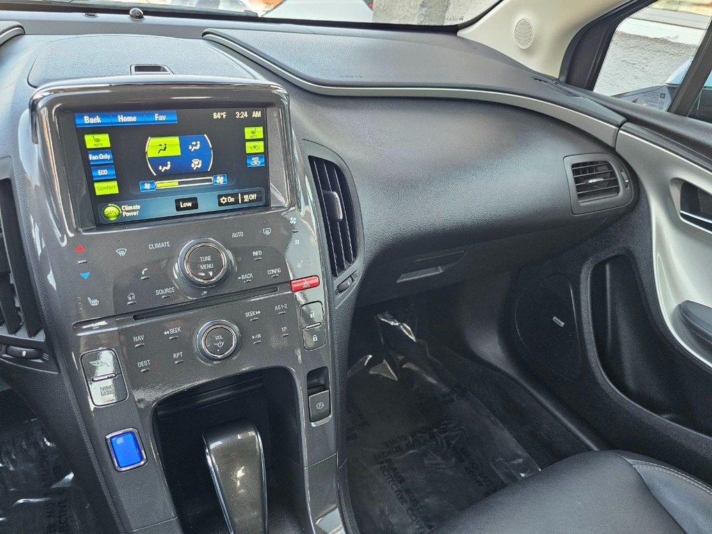 Chevrolet Volt Vehicle Full-screen Gallery Image 28