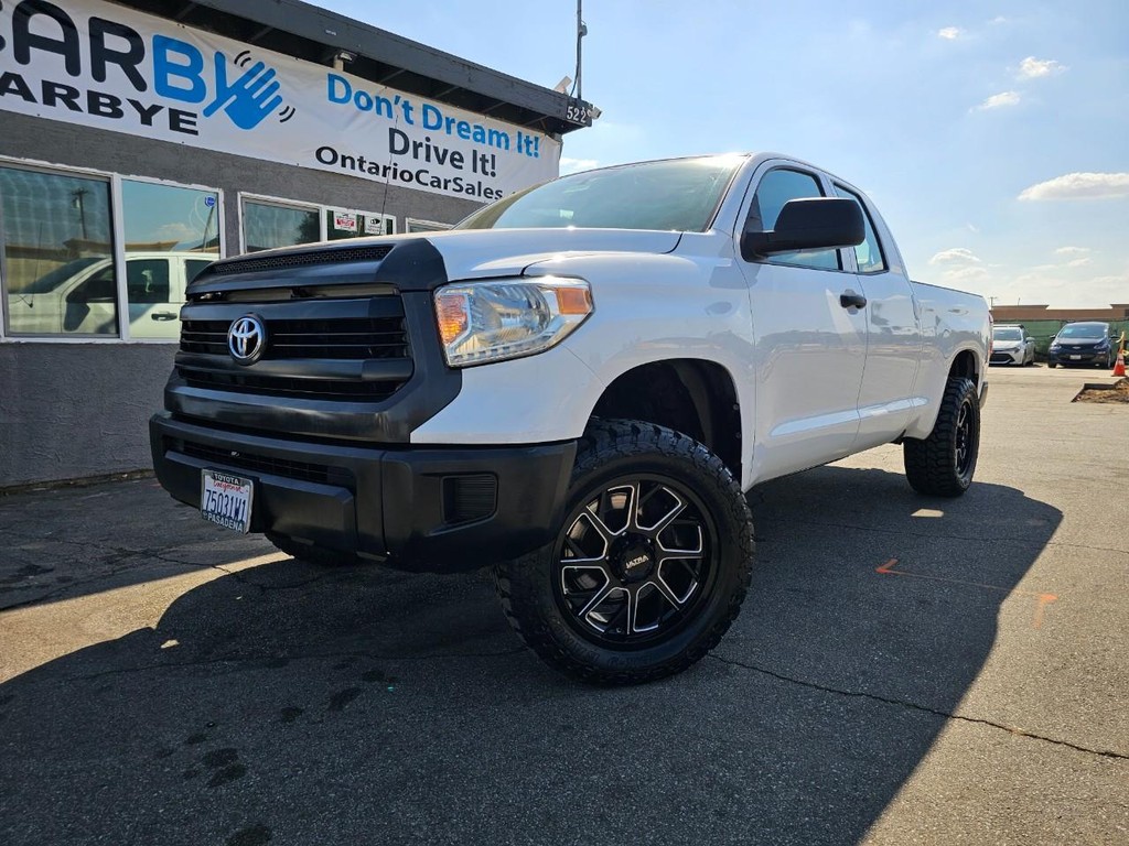 Toyota Tundra 2WD Truck Vehicle Full-screen Gallery Image 2