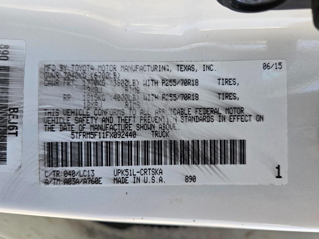 Toyota Tundra 2WD Truck Vehicle Full-screen Gallery Image 40