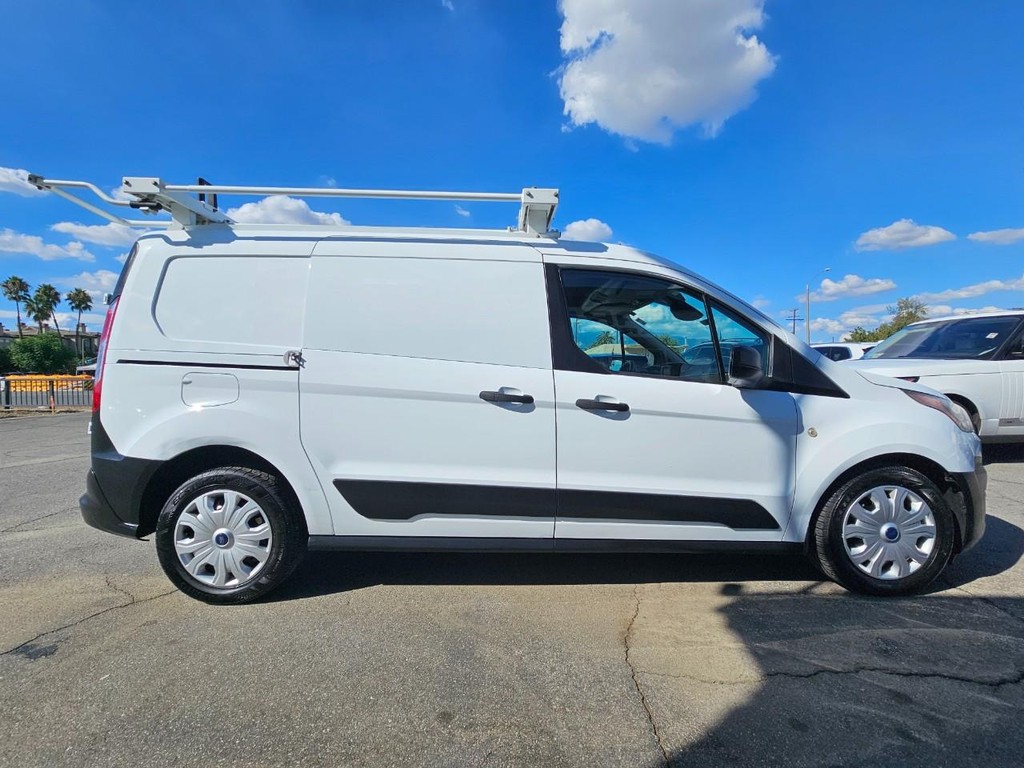 Ford Transit Connect Van Vehicle Full-screen Gallery Image 7