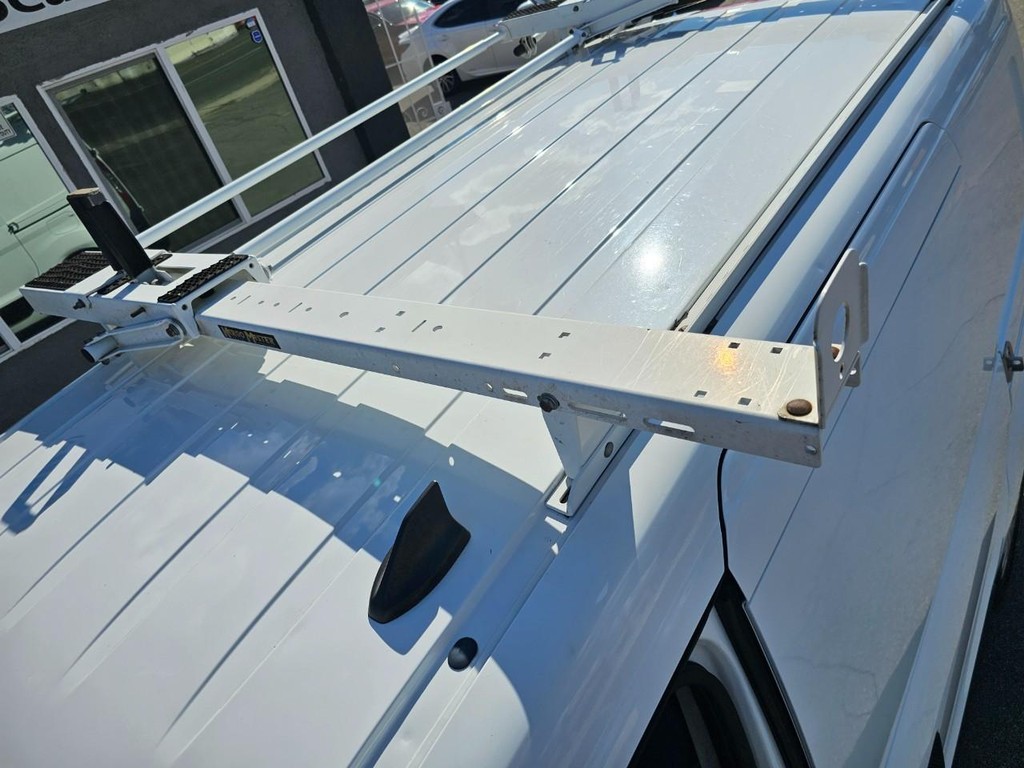 Ford Transit Connect Van Vehicle Full-screen Gallery Image 15