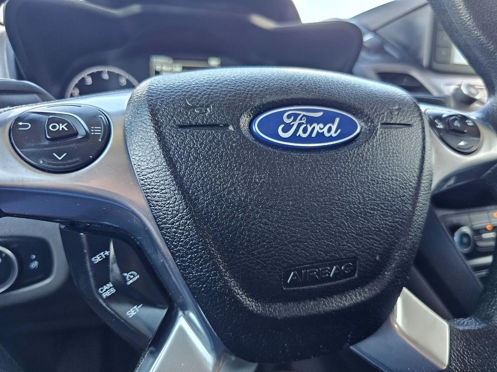 Ford Transit Connect Van Vehicle Full-screen Gallery Image 19