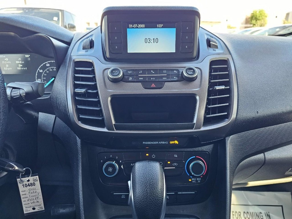 Ford Transit Connect Van Vehicle Full-screen Gallery Image 26